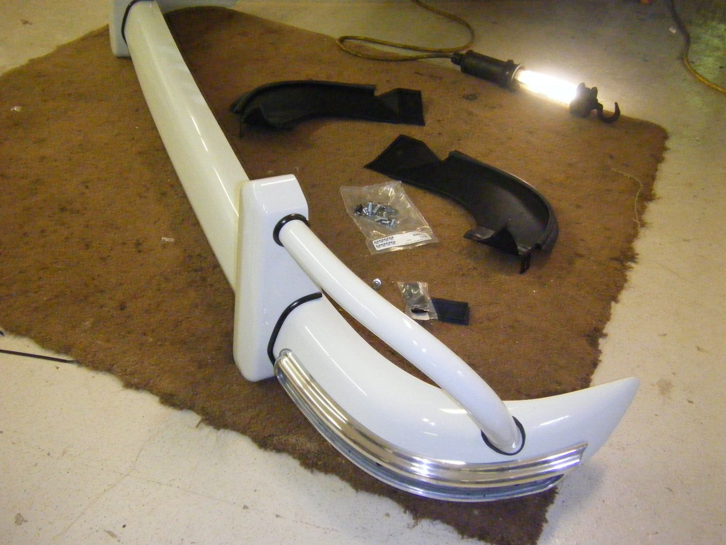 US Rear Slashed Bumper Trim 59-65